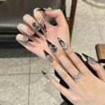 Black diamond nails - Image 2